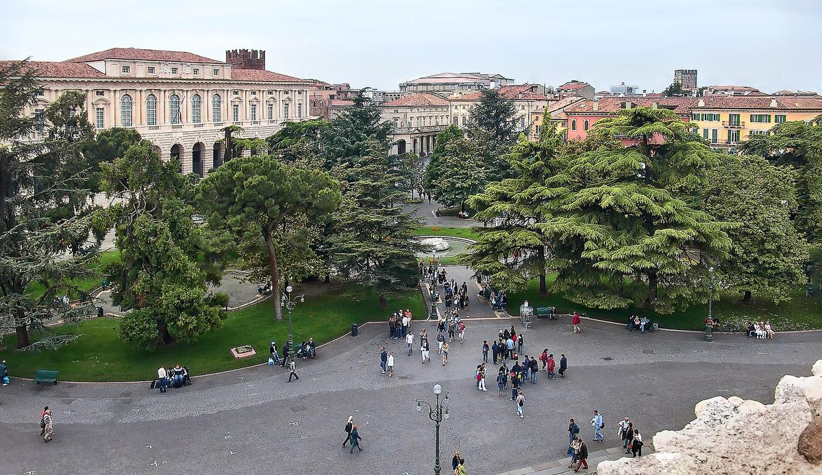 Verona Italy piazza